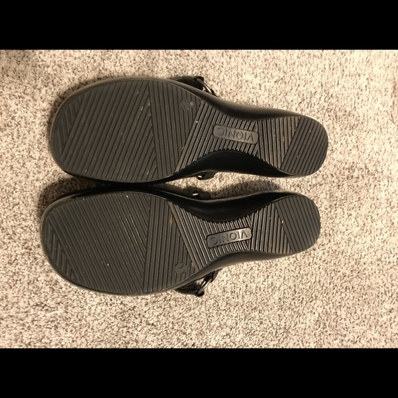 Vionic Mules Size 10 - Picture 5 of 5